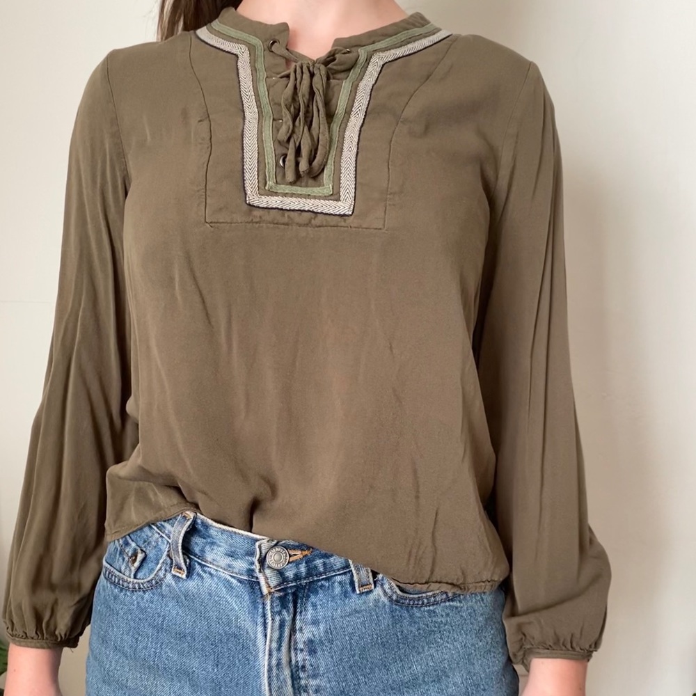 Stylish Tie Top